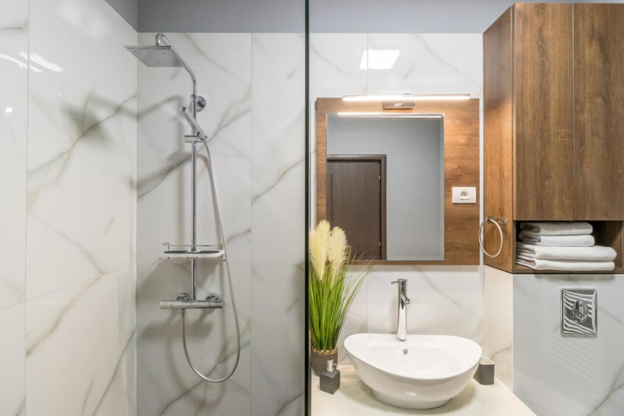 Modern Downtown Apartment Cluj-Napoca Extérieur photo